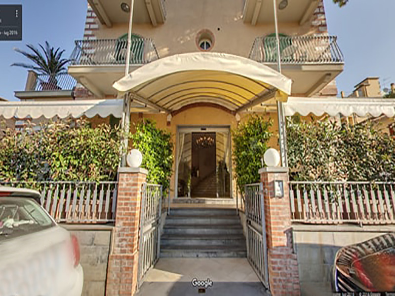 Hotel a Marina di Pietrasanta, Hotel La Pigna