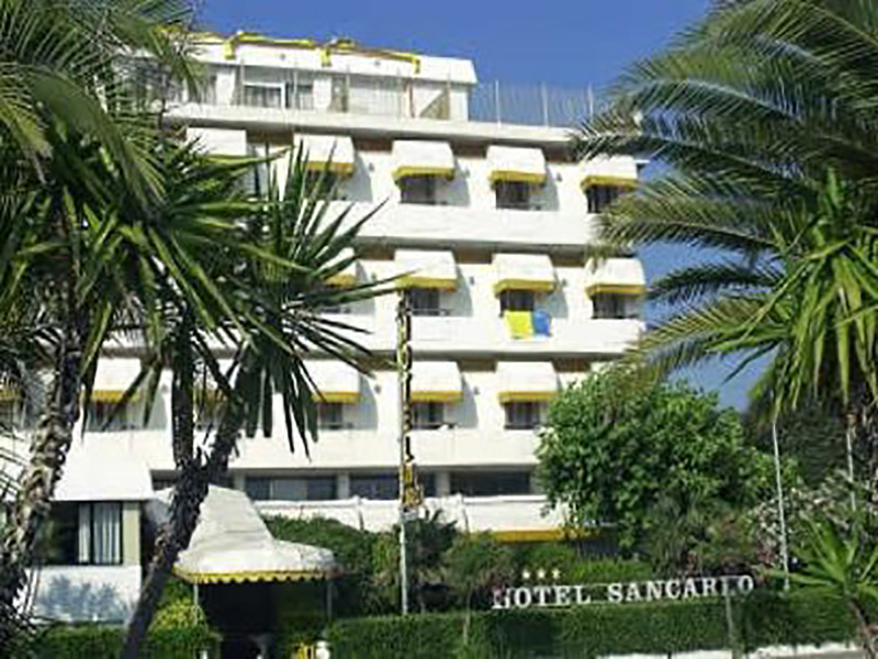 hotel a Marina di Pietrasanta, Hotel San Carlo