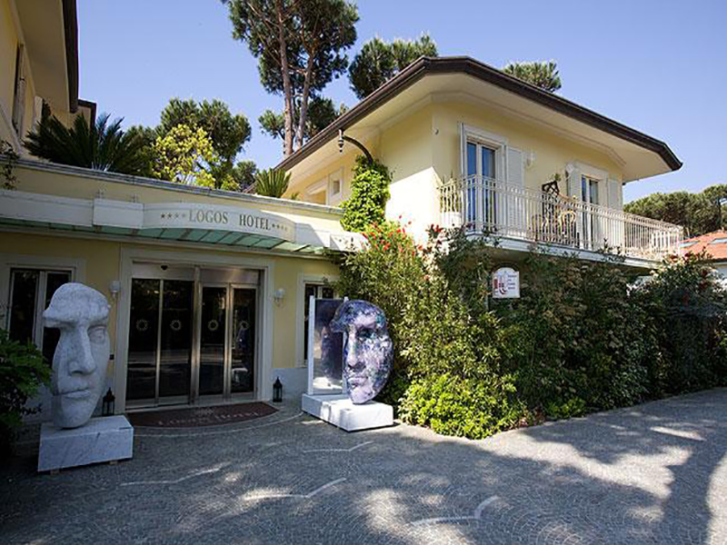 Hotel a Forte dei Marmi, Hotel Logos