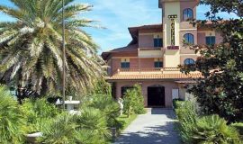 Hotel tre stelle al Cinquale, Hotel a Cinquale, Hotel Zeno
