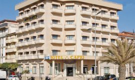 Hotel a Lido Di Camaiore, facciata Hotel Capri & Residence