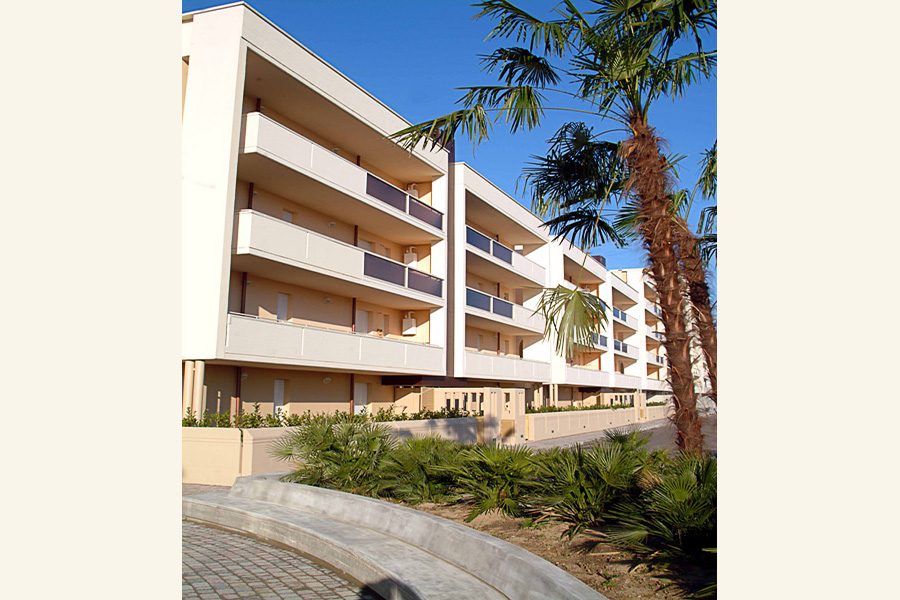 Appartamenti Viareggio esterno 02 Cod 1352
