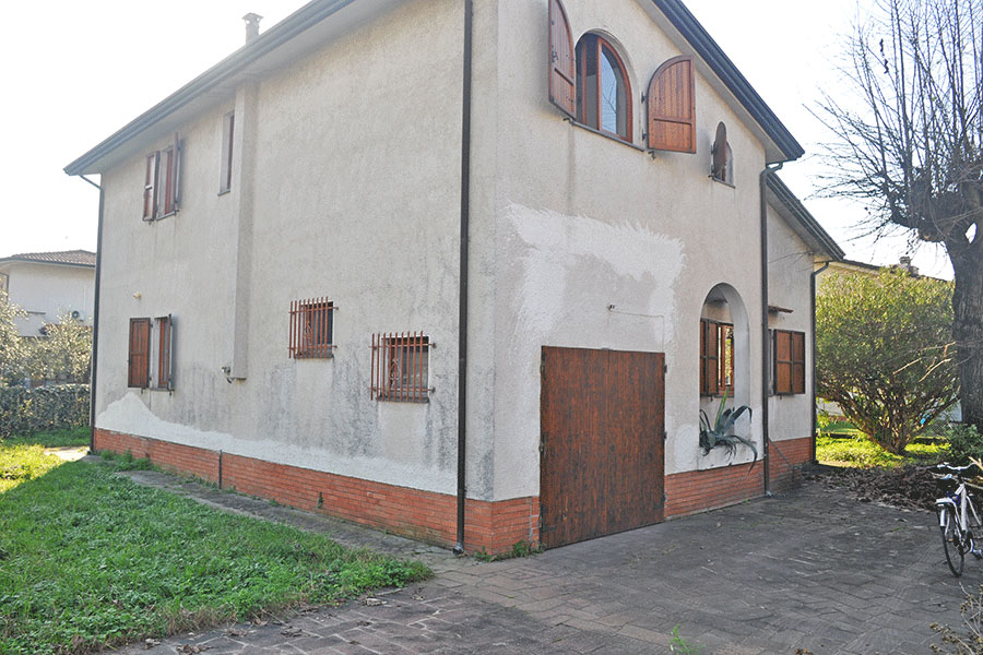 Casa a Forte Dei Marmi - Villa in vendita a Forte Dei Marmi